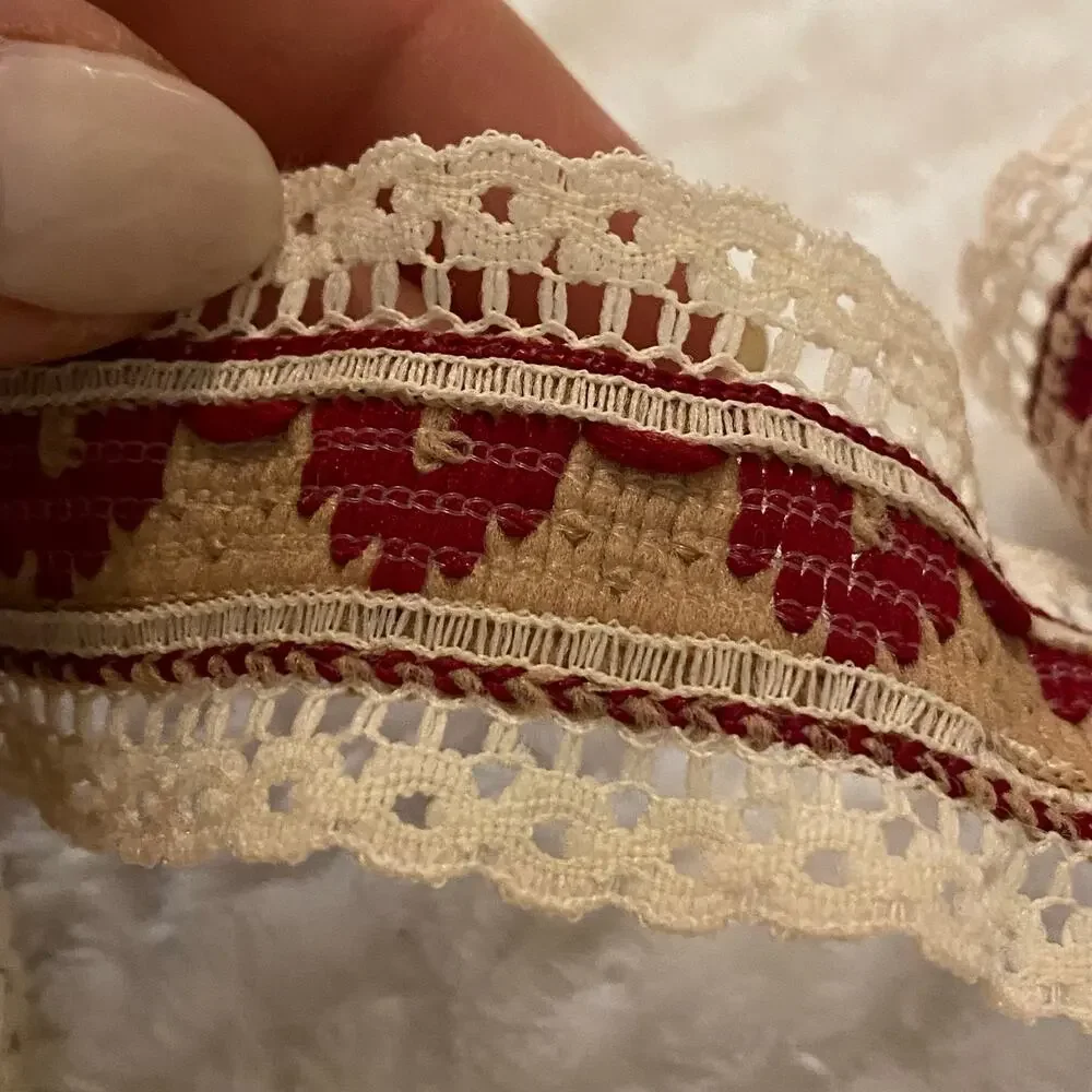 108” VTG Floral Heart Jacquard Woven Trim Lace Edge Grandma Chic Cottage Core